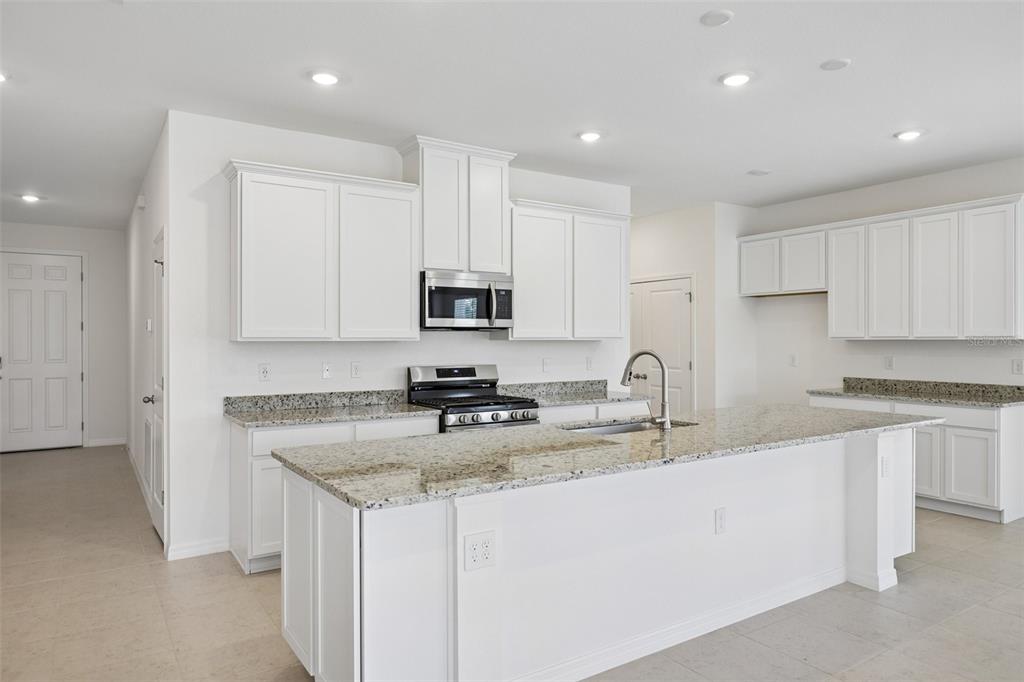 25129 CALUSA DRIVE, PUNTA GORDA, FL — photo 4 of 30