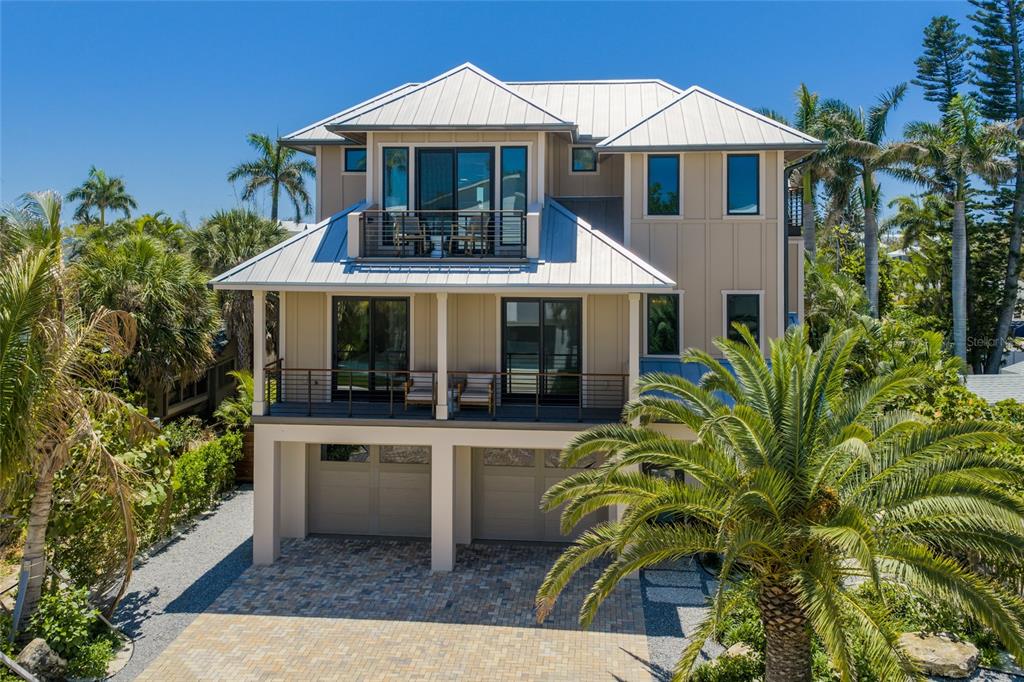 513 N BAY BOULEVARD