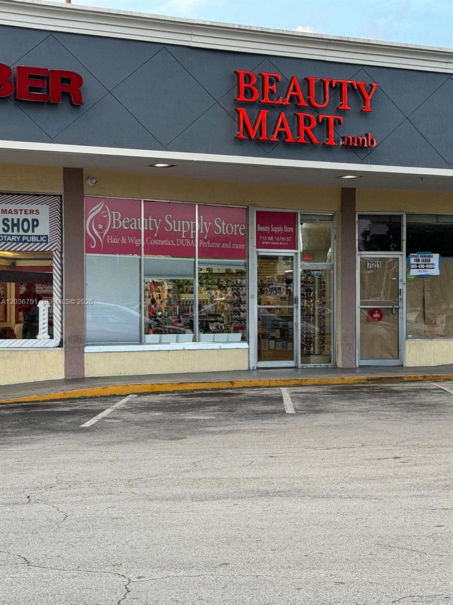 715 NE 167th St, North Miami Beach FL 33162
