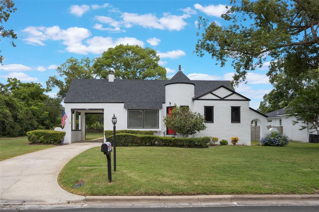 2101 LILY COURT