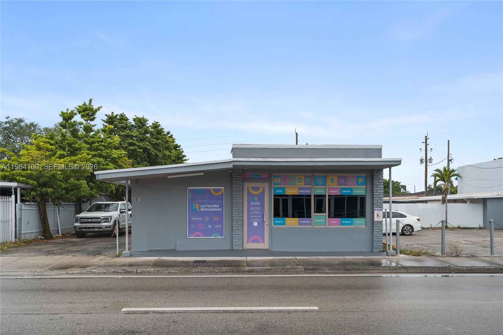 5810 W Flagler St # 5810, Miami FL 33144