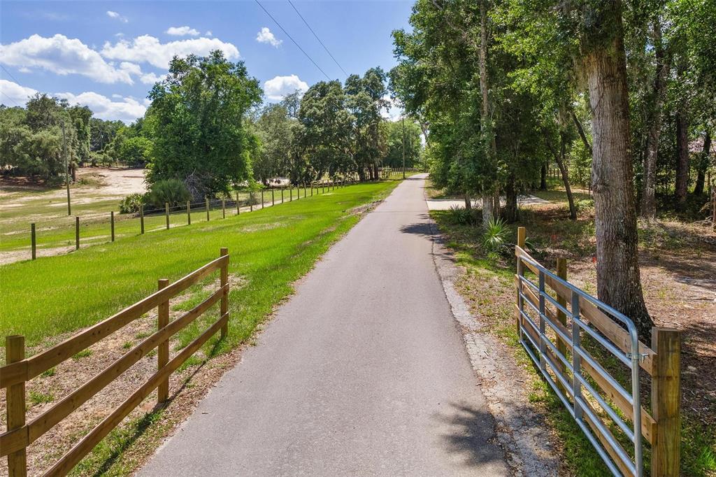 SE 152ND - LOT 17 (RAVENSWOOD RD) PARCEL C PLACE