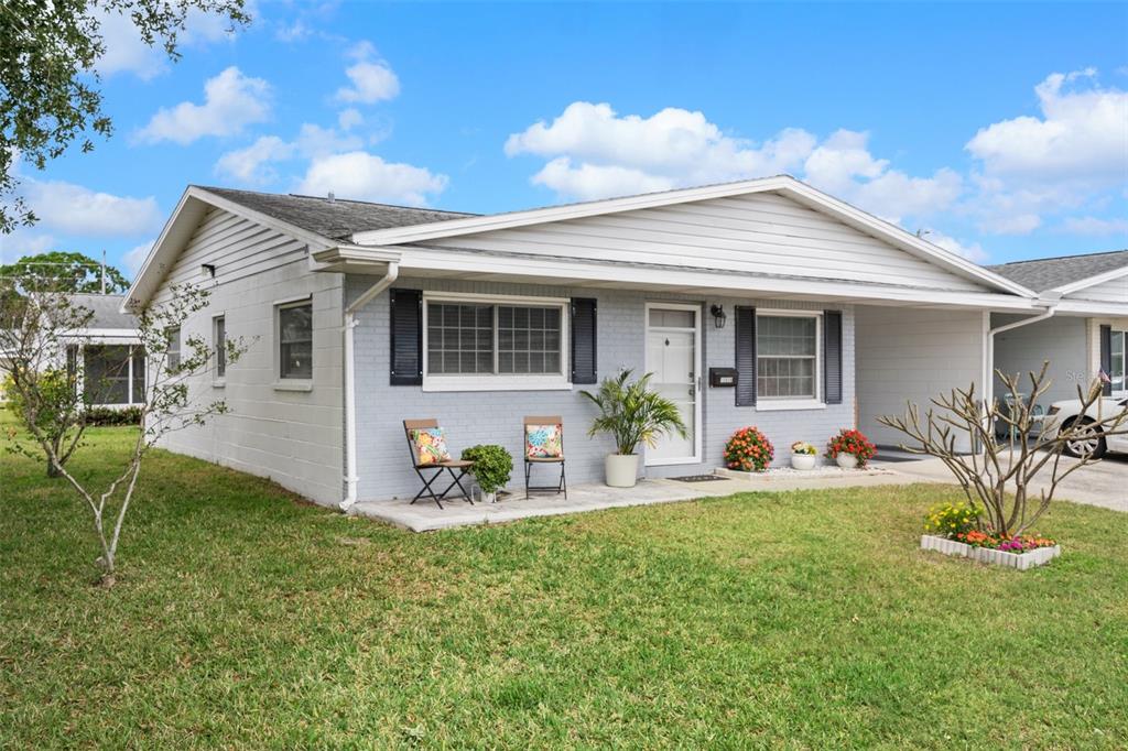 10008 DAFFODIL STREET N UNIT 186