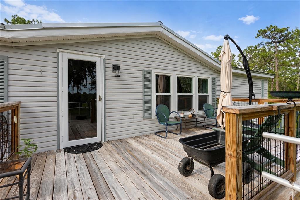 7220 NE 24TH LOOP, HIGH SPRINGS, FL — photo 2 of 30