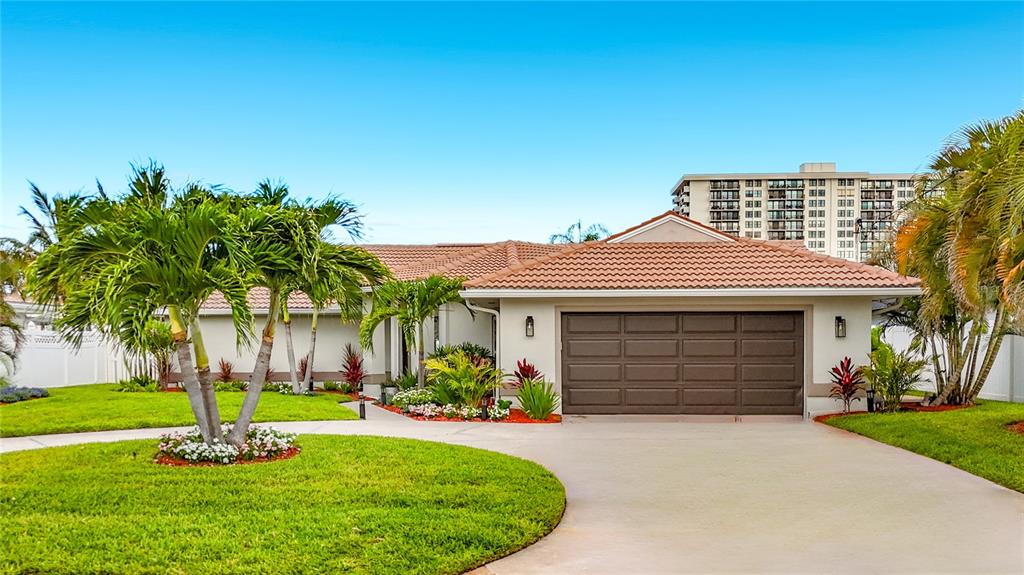 324 LEEWARD ISLAND