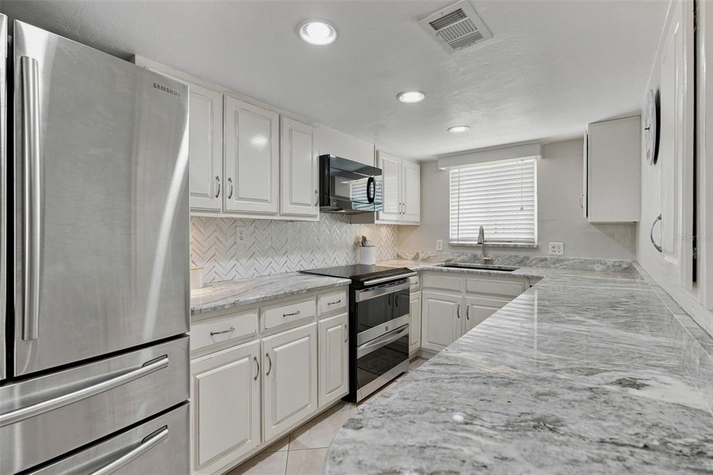 65 BEACH LANE UNIT N, CRYSTAL RIVER, FL — photo 5 of 30