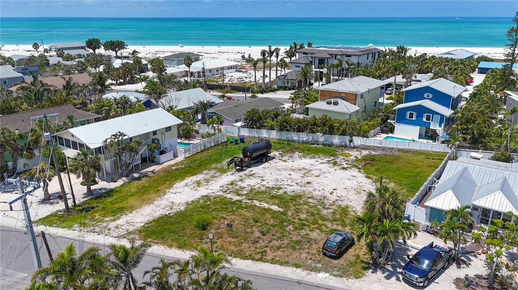 777 JACARANDA ROAD, ANNA MARIA, FL — photo 2 of 30