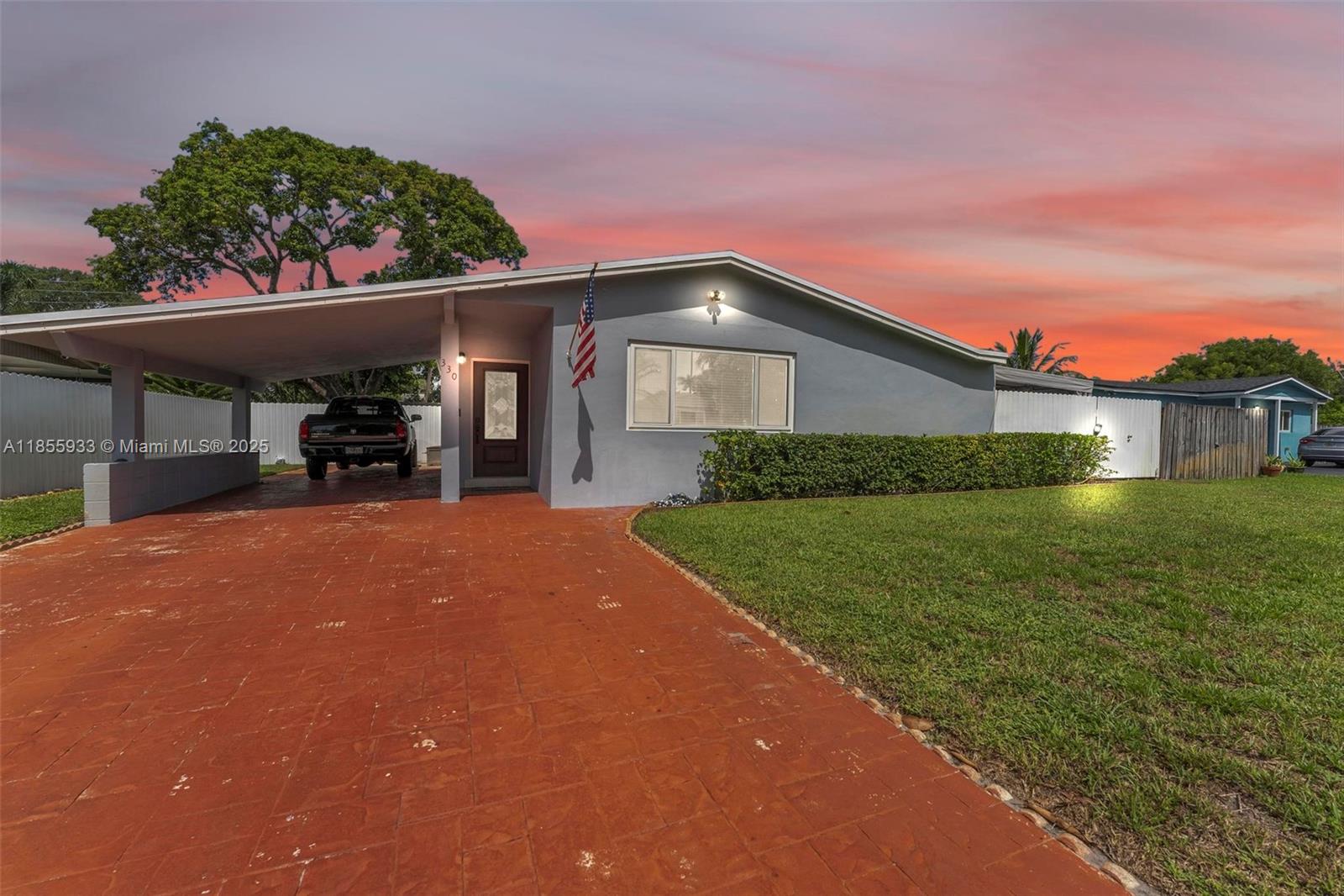 330 N 65th Ter, Hollywood FL 33024