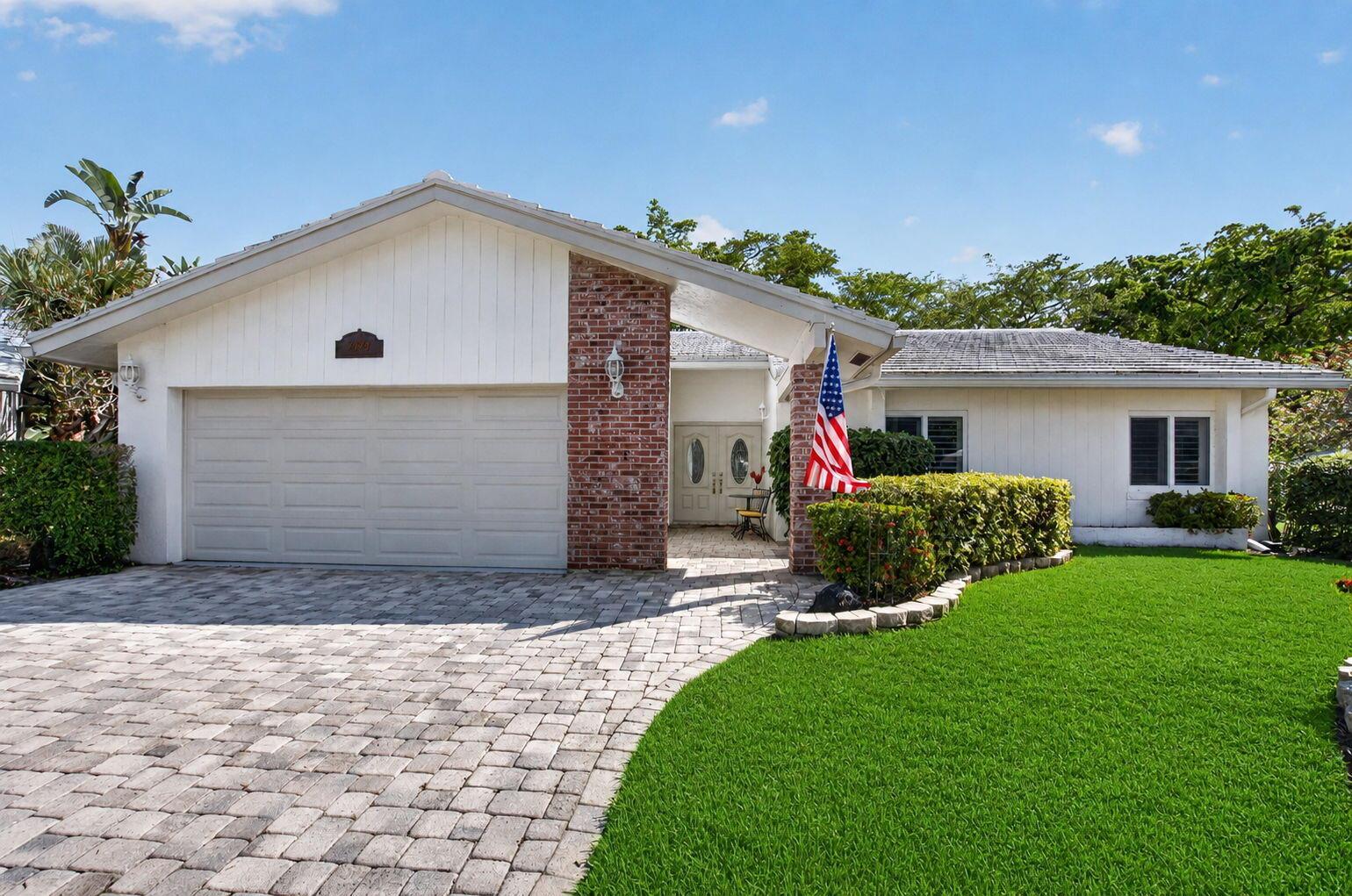 22340 Greentree Circle, Boca Raton FL 33433