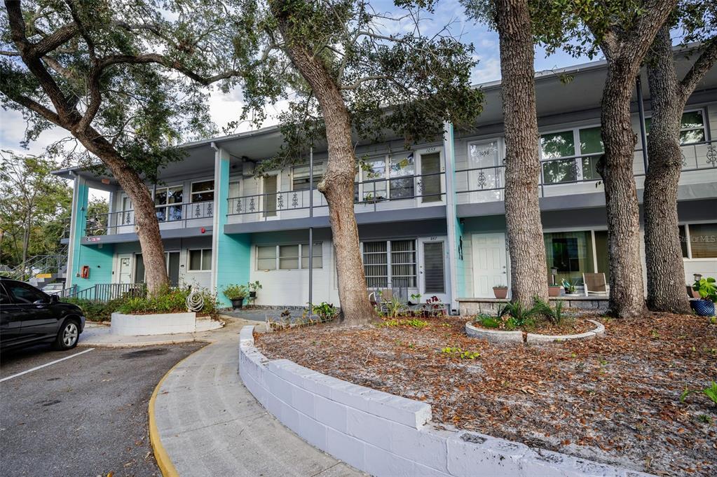 4151 55TH WAY N UNIT 1058
