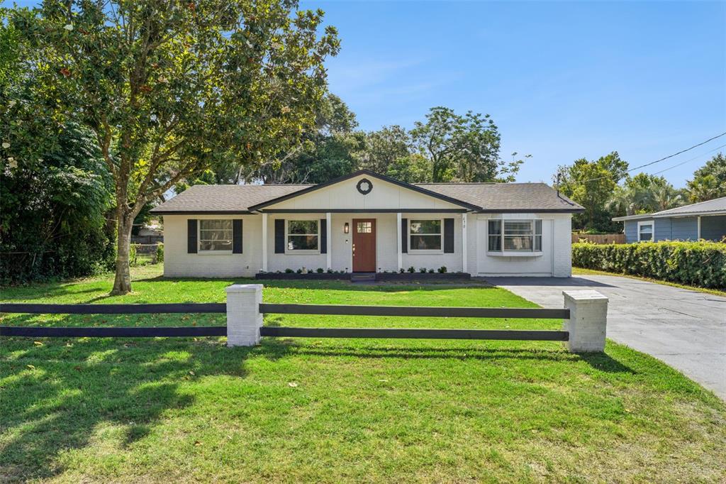 670 VINCENT DRIVE