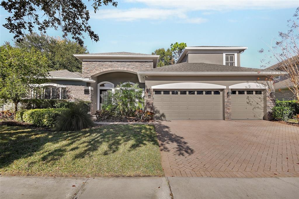 410 THOROUGHBRED WAY
