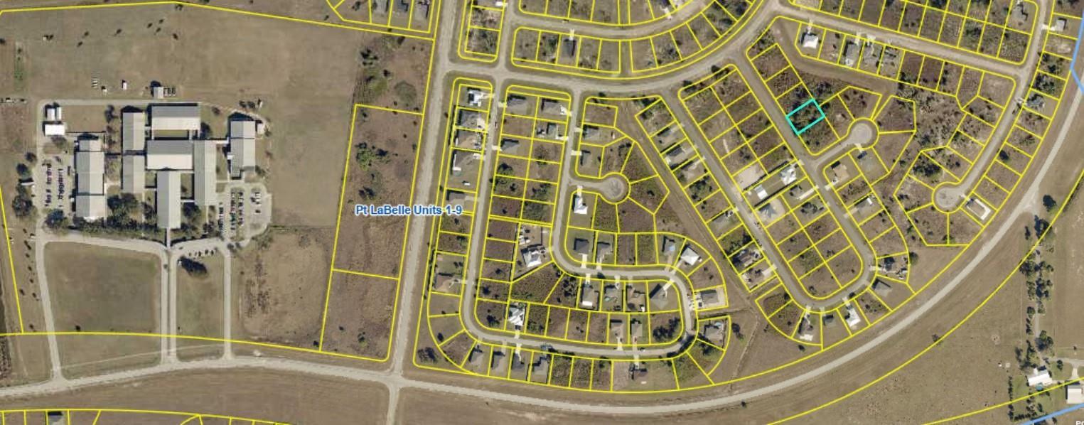This is an aerial map showing a residential subdivision with vacant lots and some houses — 8007 Mangrove Circle, FL 33935, FL