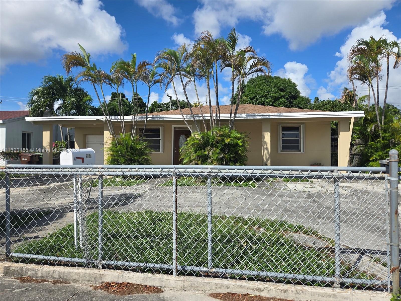 961 E 32nd St, Hialeah FL 33013, HIALEAH, FL — photo 3 of 30