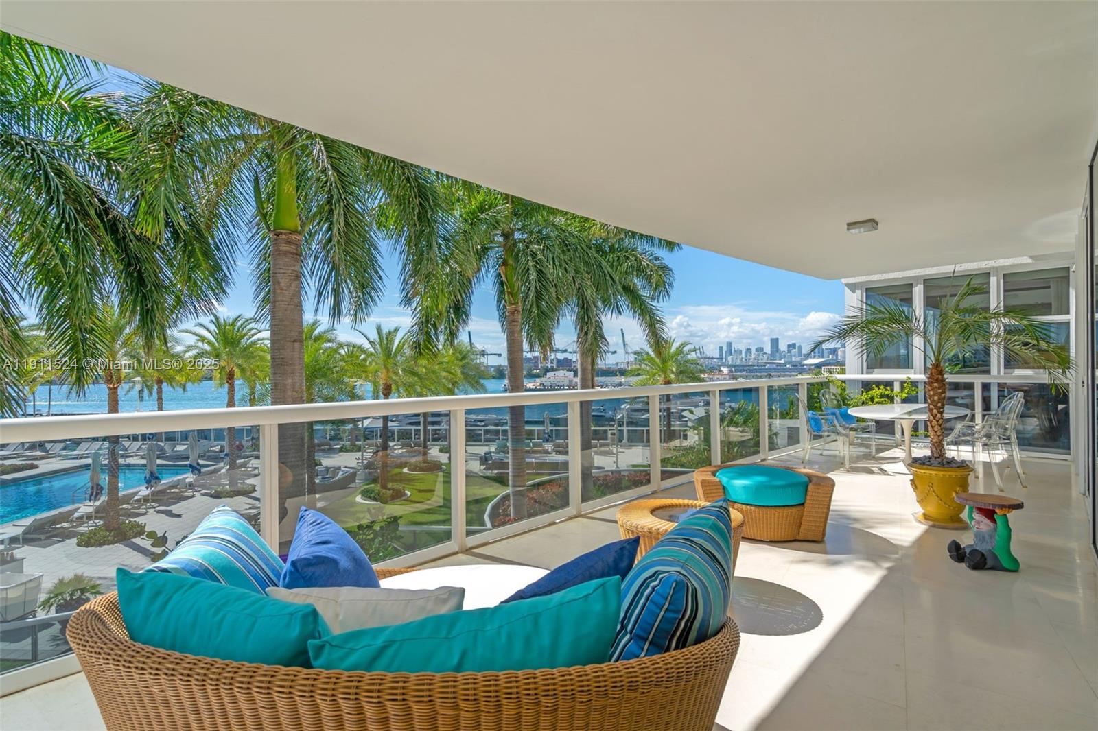 400 Alton Rd # 706, Miami Beach FL 33139