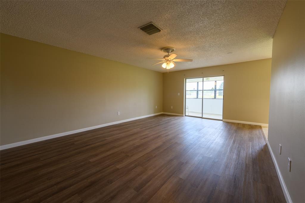 1308 13TH CIRCLE SE, LARGO, FL — photo 4 of 30
