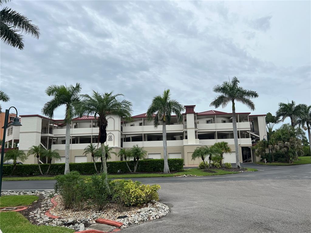 3220 SOUTHSHORE DRIVE UNIT 22C