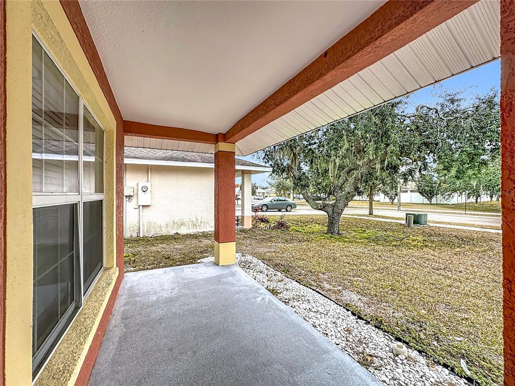 11112 HIDDEN BREEZE DRIVE, WIMAUMA, FL — photo 3 of 30