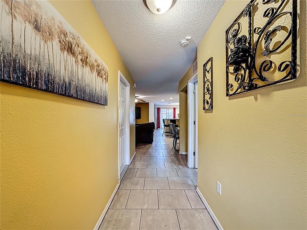 11112 HIDDEN BREEZE DRIVE, WIMAUMA, FL — photo 5 of 30