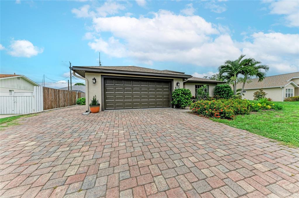1495 RINGTAIL ROAD, VENICE, FL — photo 2 of 30
