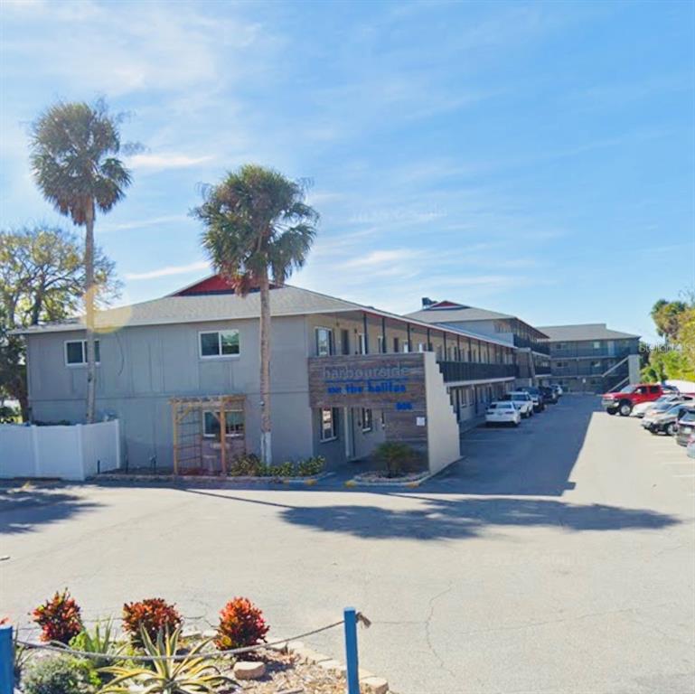 900 S PENINSULA DRIVE UNIT 111
