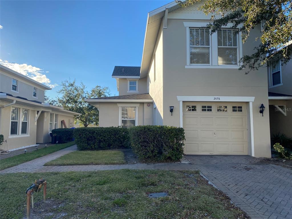 2076 CYPRESS BAY BOULEVARD