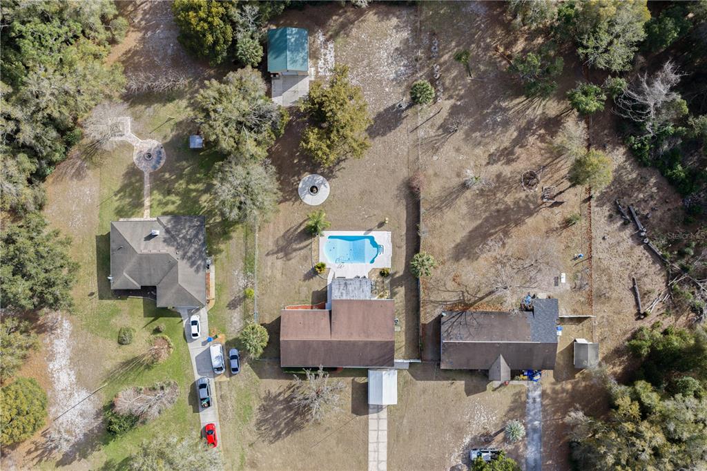 124 LAKE MOLLY AVENUE