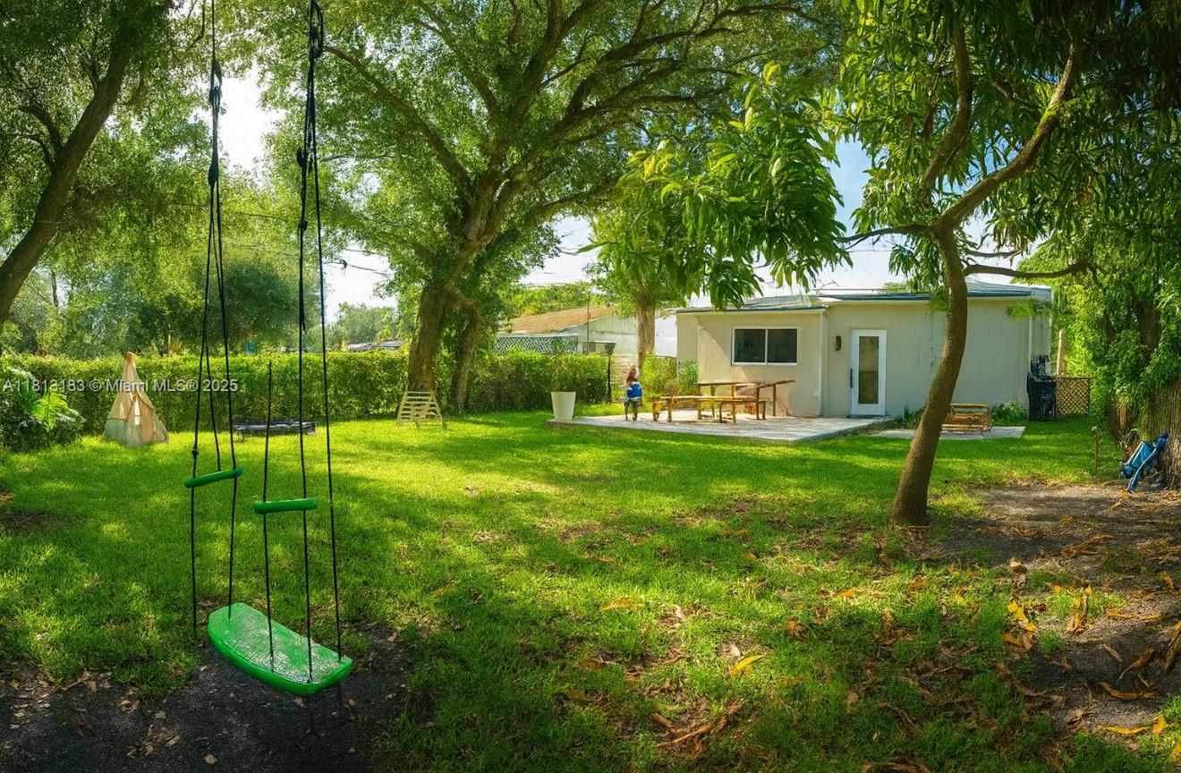 365 NE 87th St, El Portal FL 33138