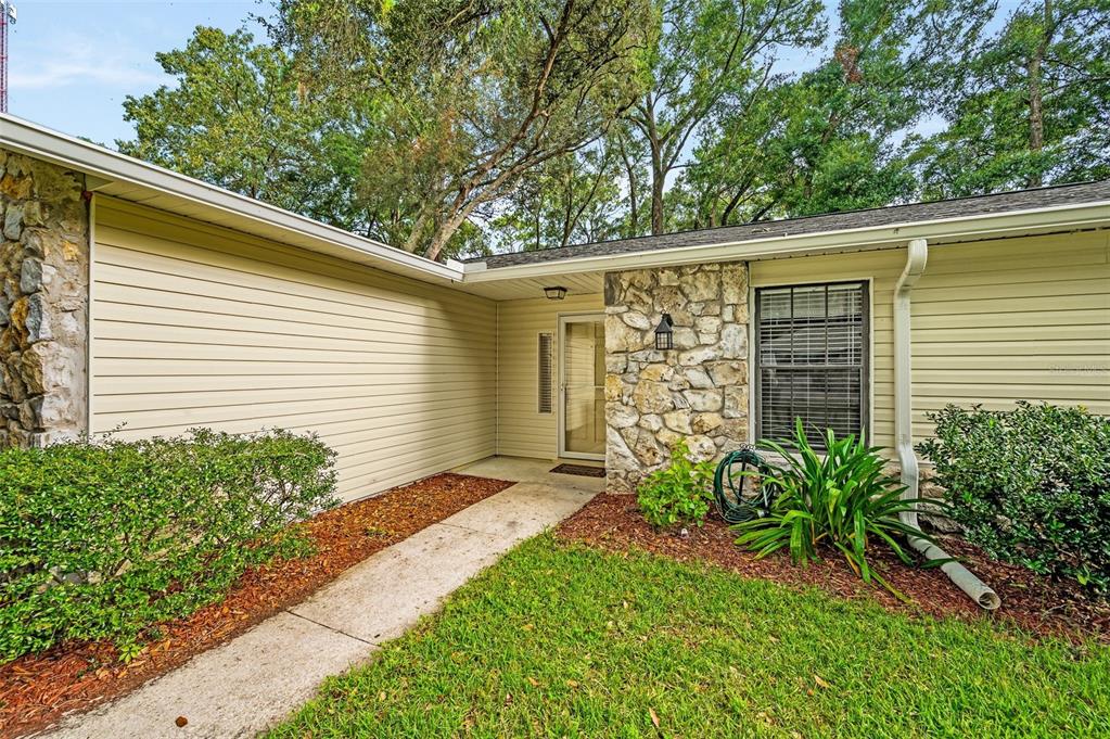 7227 SW 22 PLACE, GAINESVILLE, FL — photo 3 of 27