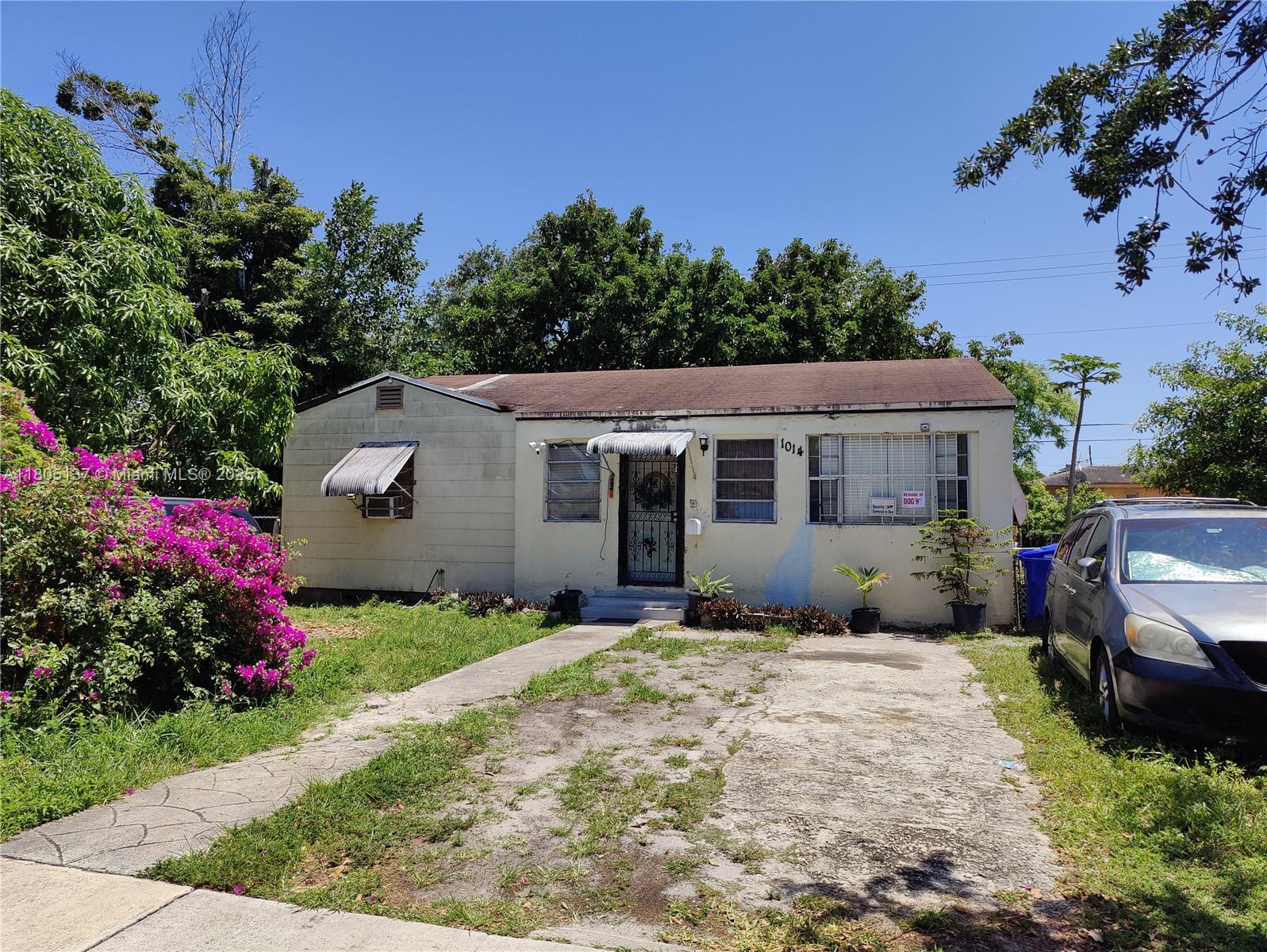 1014 NW 60th St, Miami FL 33127