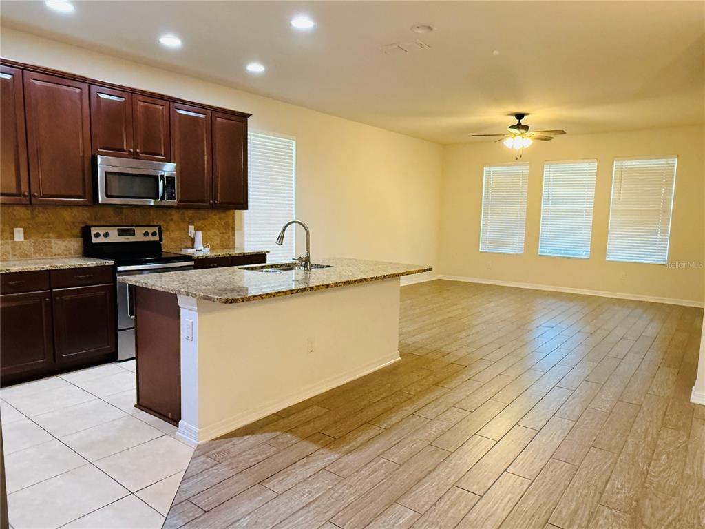 5923 CYPRESS HILL ROAD, WINTER GARDEN, FL — photo 5 of 23