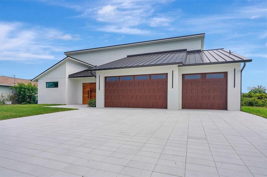 289 LONG MEADOW LANE
