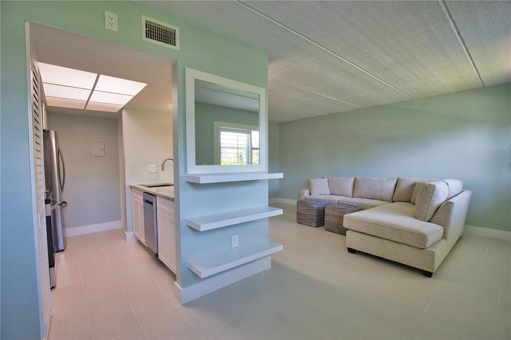 902 GIBBS ROAD UNIT 184, VENICE, FL — photo 3 of 30