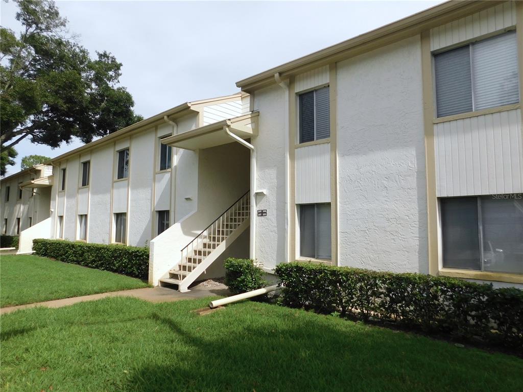 105 PALMETTO COURT