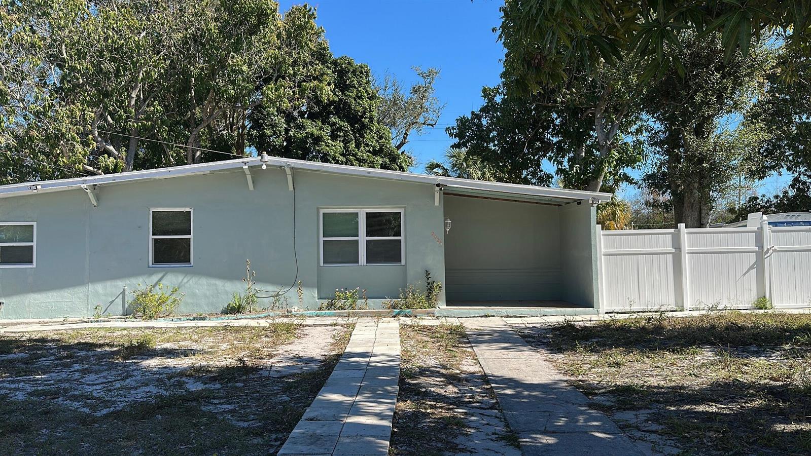 2024 Golfview Court, Fort Pierce FL 34950