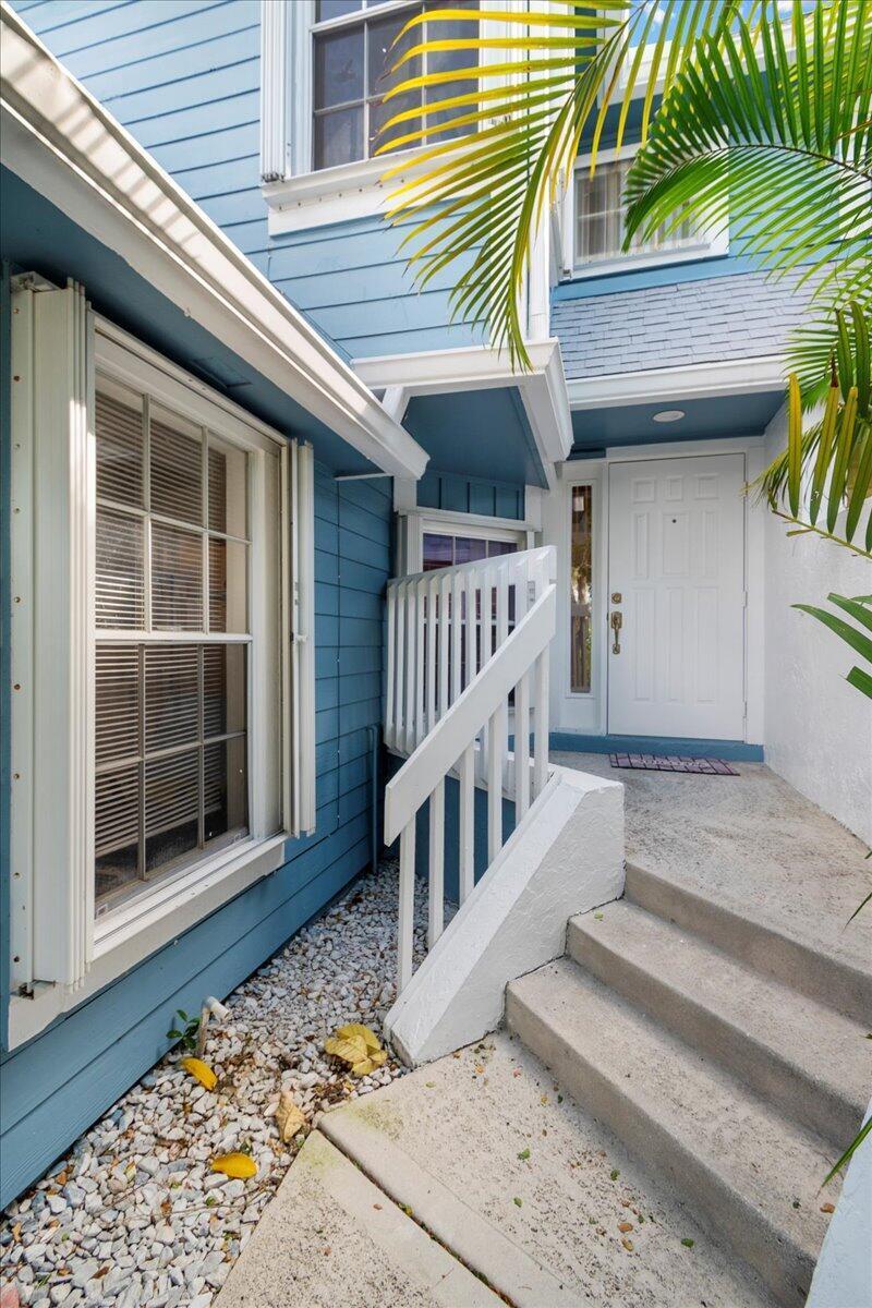 1121 Ocean Dunes Circle, Jupiter FL 33477