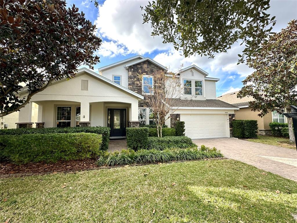 1004 VINSETTA CIRCLE