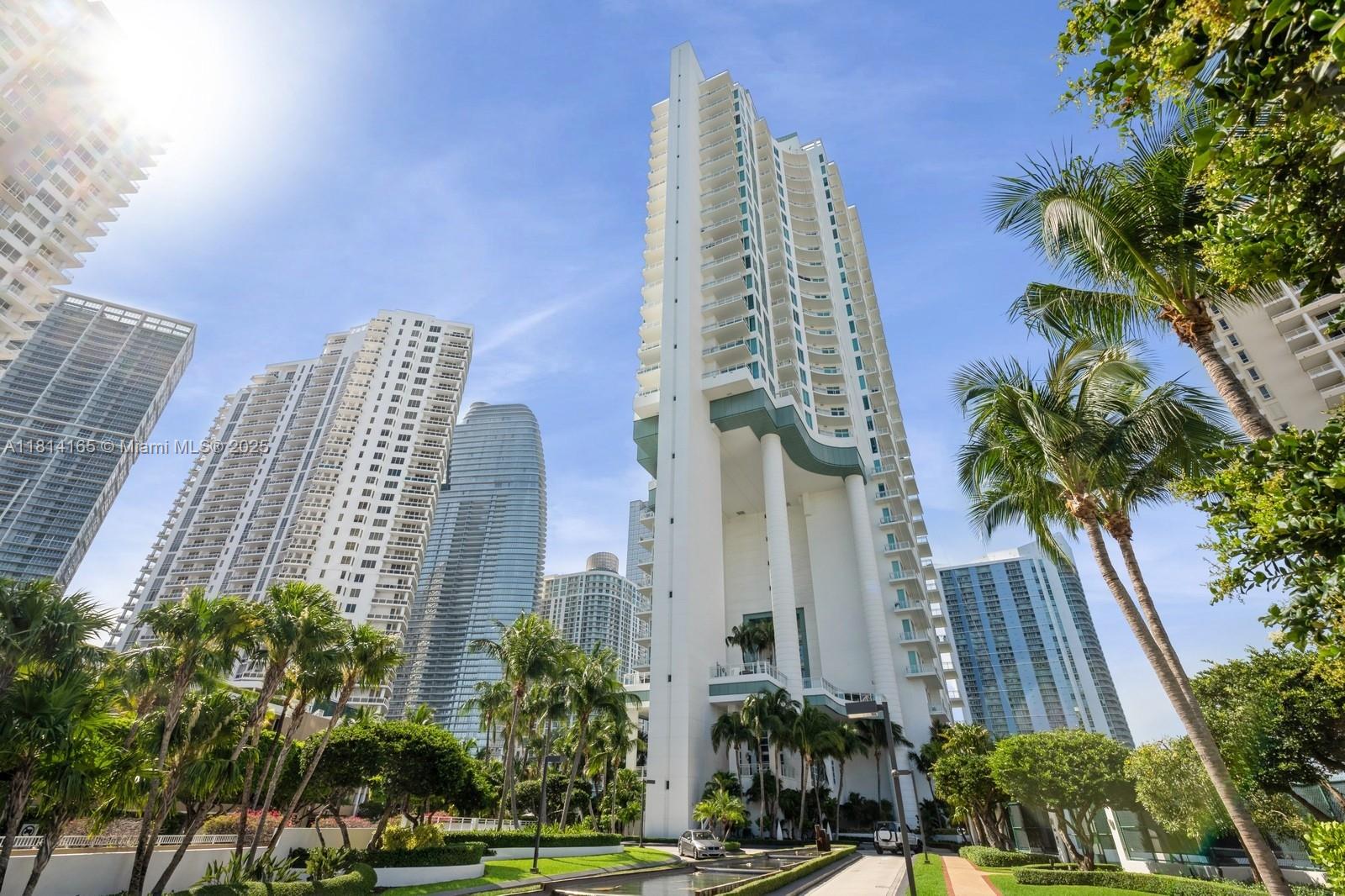 900 Brickell Key Blvd # 1702, Miami FL 33131