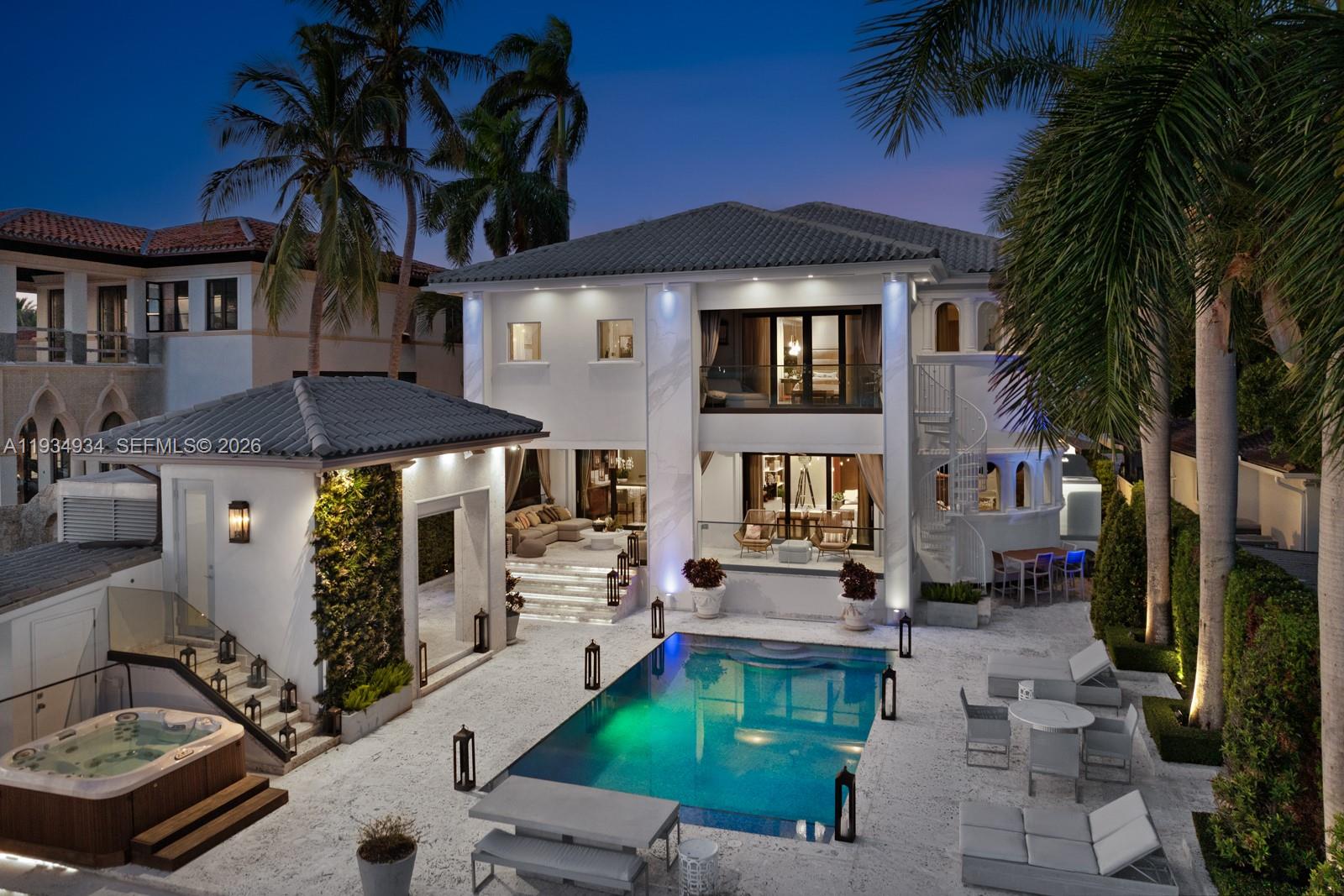 176 S Hibiscus Drive, Miami Beach FL 33139
