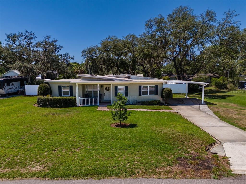 2532 LAKE ELLEN LANE