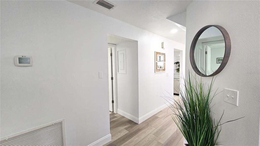 9100 PARK BOULEVARD UNIT 1, SEMINOLE, FL — photo 3 of 30