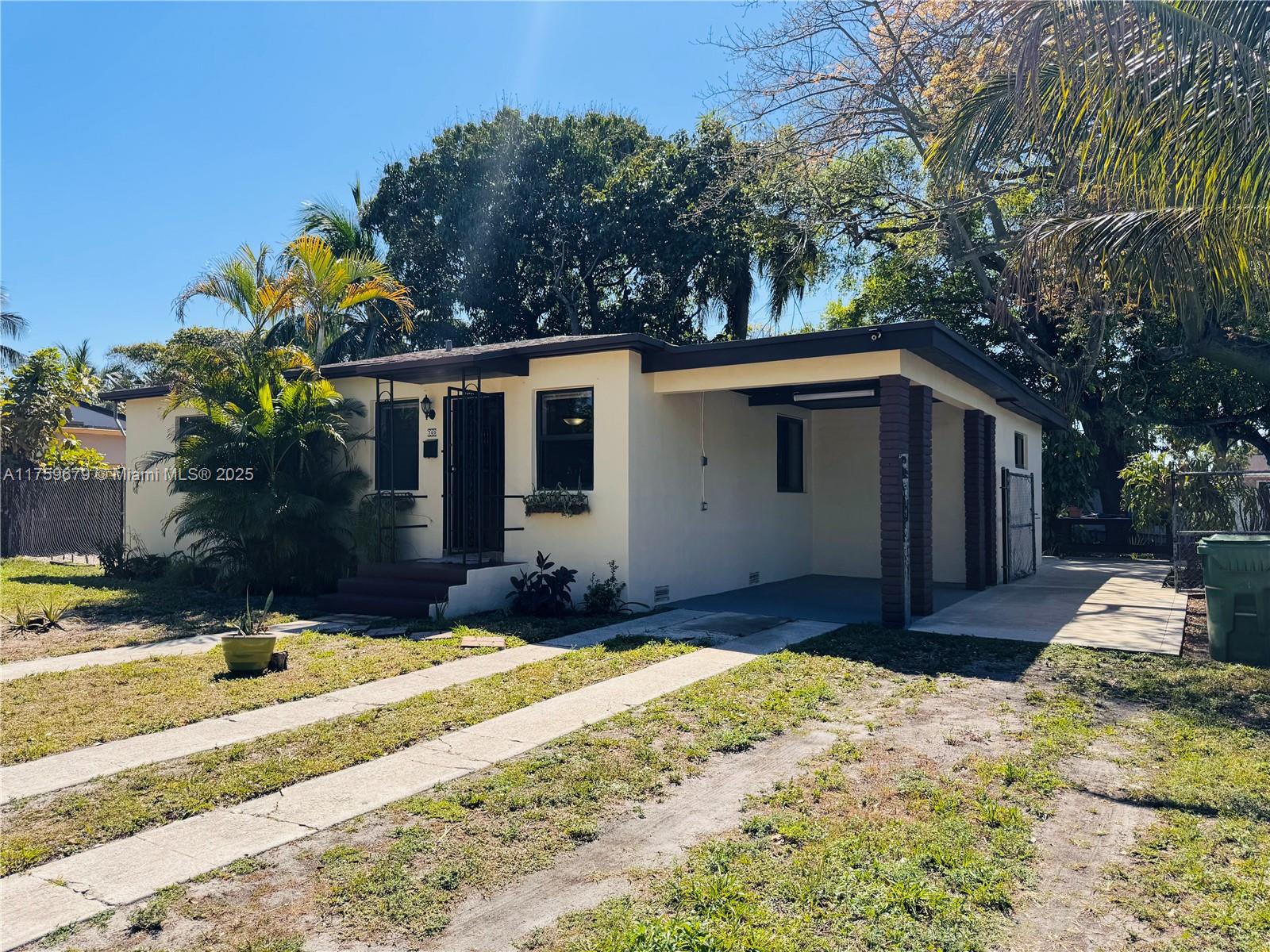740 Superior St, Opa-Locka FL 33054