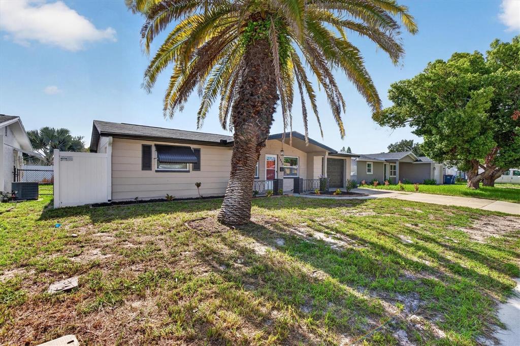1440 NORMANDY BOULEVARD, HOLIDAY, FL — photo 3 of 30