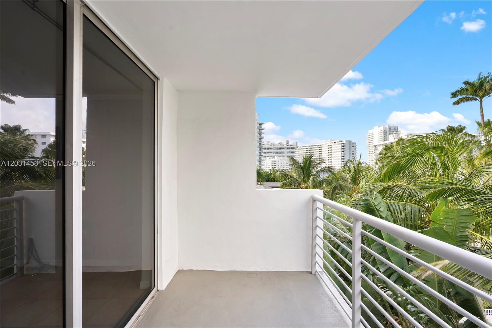 1605 Bay Rd # 503, Miami Beach FL 33139