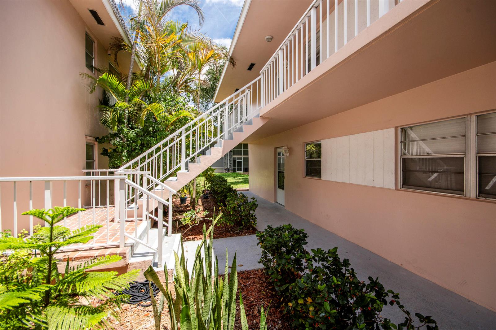 18081 SE Country Club Drive # 151, Jupiter FL 33469