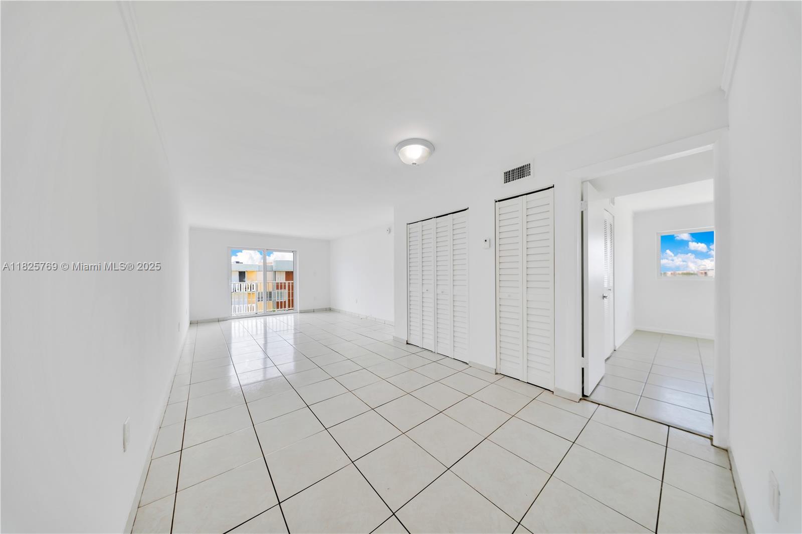 7830 Dickens Ave # 504, Miami Beach FL 33141