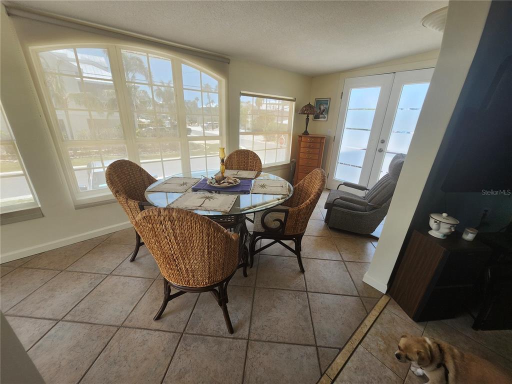 300 N 22ND STREET, BRADENTON BEACH, FL — photo 3 of 23