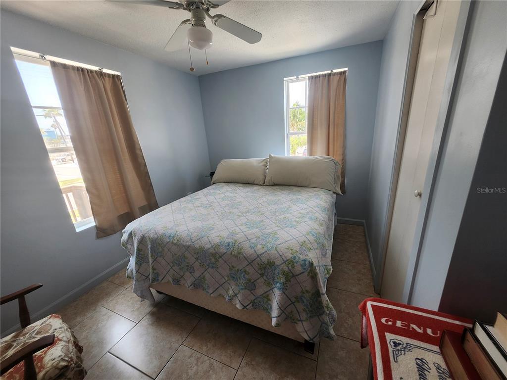 300 N 22ND STREET, BRADENTON BEACH, FL — photo 4 of 23