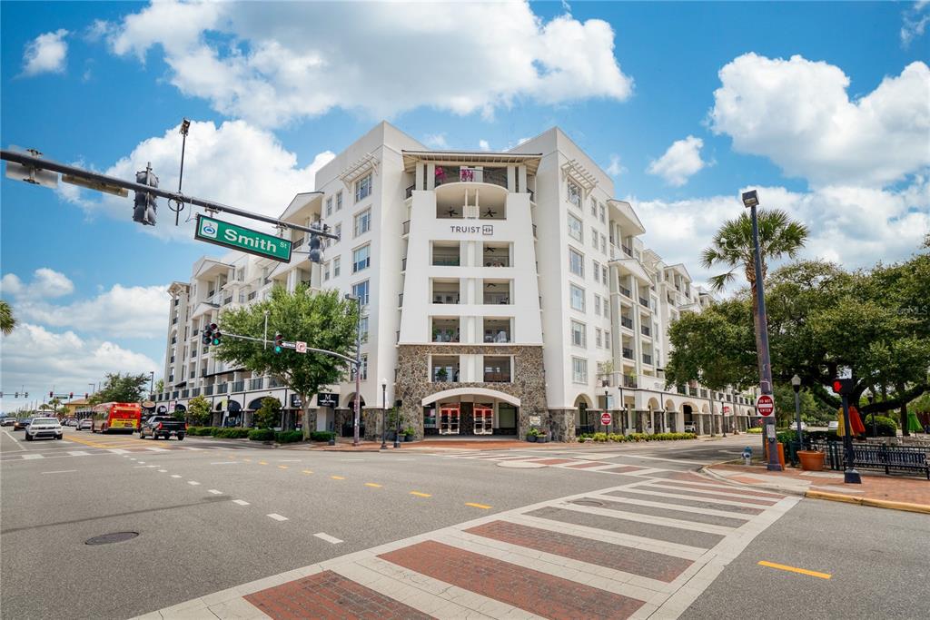 630 VASSAR STREET UNIT 2210