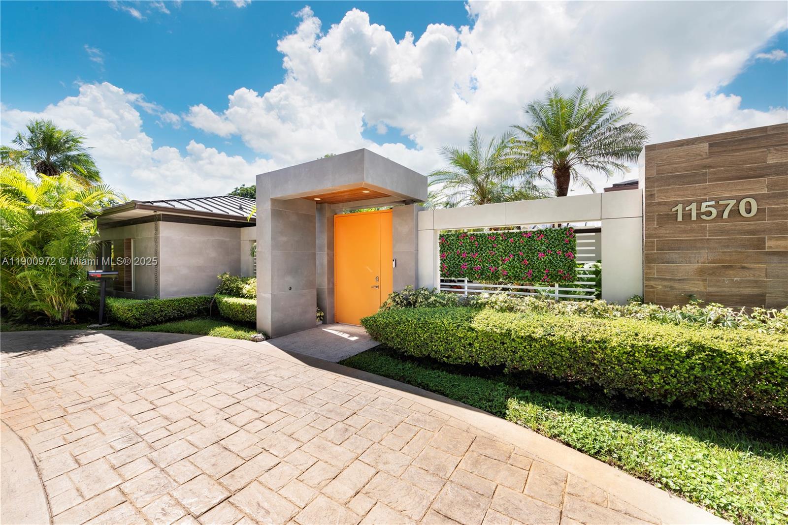11570 SW 72nd Ave, Pinecrest FL 33156
